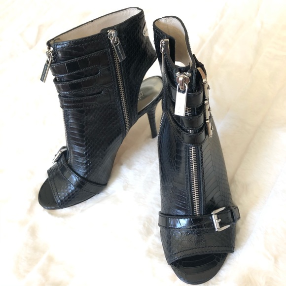 Michael Kors Black Snakeskin Open Toe Booties. NEW - Picture 2 of 7